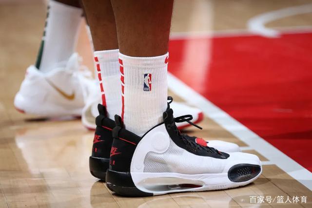 约基奇41+11掘金擒狼回西部第一 太阳复仇快船