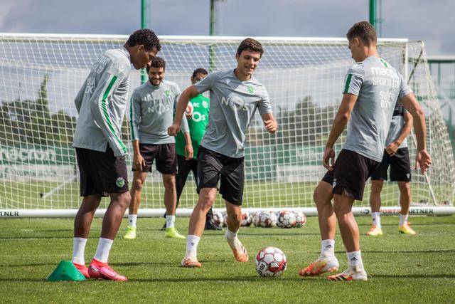 英超夺冠赔率：利物浦1.06超低赔似夺冠在即