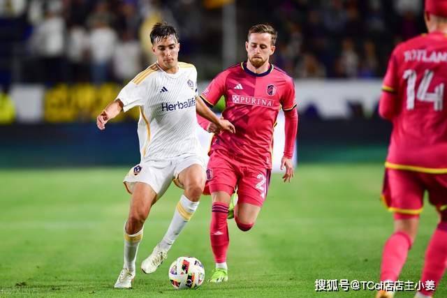 NBA全明星名人赛：王鹤棣发挥出色砍下18分3板